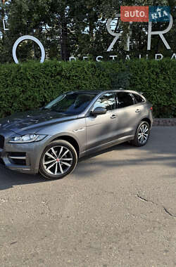 Jaguar F-Pace  2017