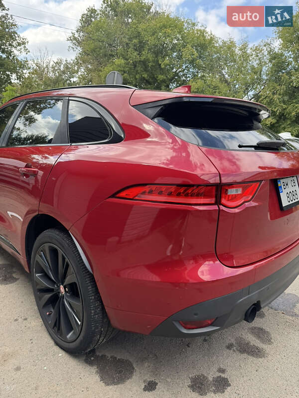 Позашляховик / Кросовер Jaguar F-Pace 2016 в Сумах