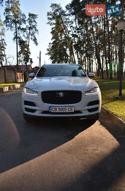 Jaguar F-Pace 2016