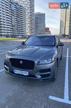 Jaguar F-Pace 2016