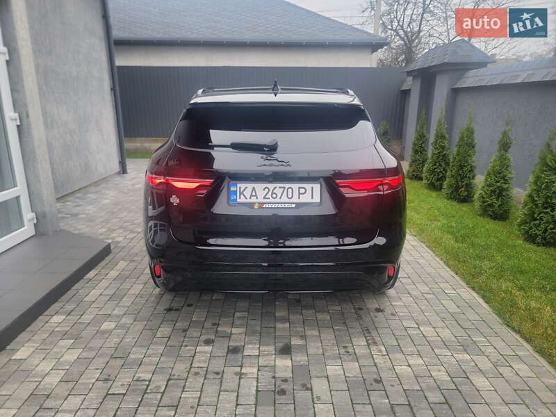 Внедорожник / Кроссовер Jaguar F-Pace 2021 в Борисполе