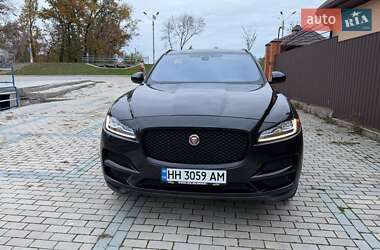 Jaguar F-Pace  2016