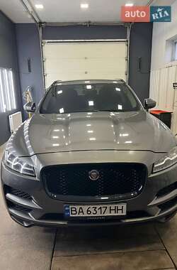 Jaguar F-Pace  2017