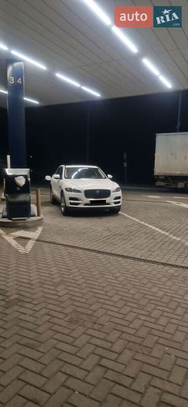 Внедорожник / Кроссовер Jaguar F-Pace 2019 в Черкассах