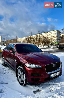Jaguar F-Pace  2016