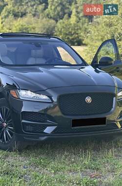 Jaguar F-Pace  2018