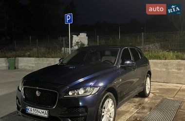 Jaguar F-Pace  2017
