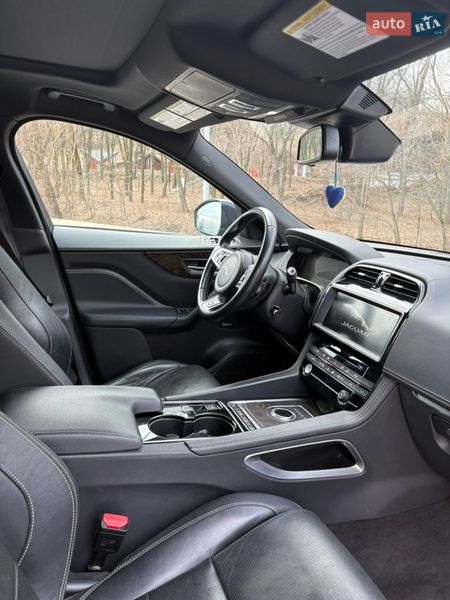 Внедорожник / Кроссовер Jaguar F-Pace 2016 в Днепре