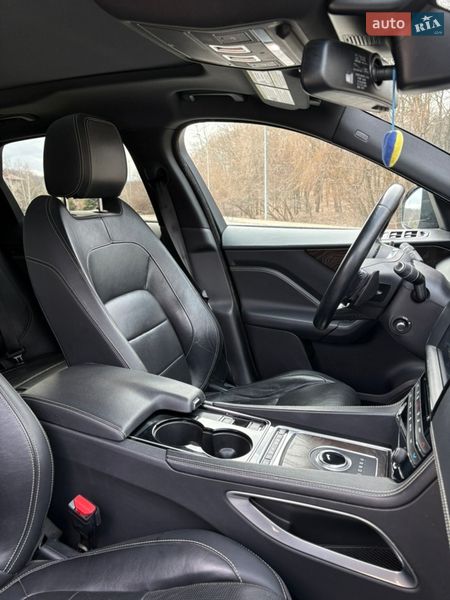 Внедорожник / Кроссовер Jaguar F-Pace 2016 в Днепре