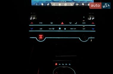 Позашляховик / Кросовер Jaguar F-Pace 2019 в Києві