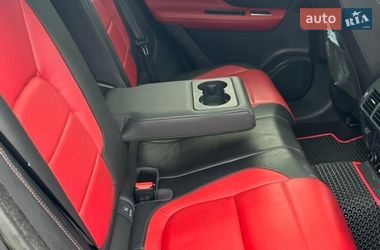 Позашляховик / Кросовер Jaguar F-Pace 2019 в Києві