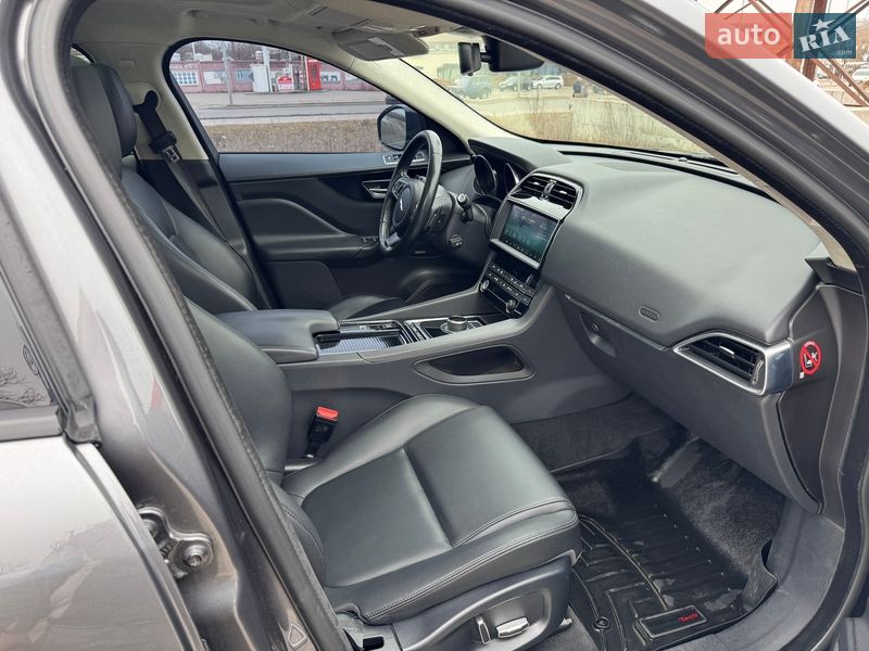 Позашляховик / Кросовер Jaguar F-Pace 2018 в Вінниці фото 10 Позашляховик / Кросовер Jaguar F-Pace 2018 в Вінниці
