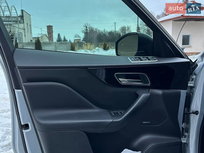 Внедорожник / Кроссовер Jaguar F-Pace 2018 в Николаеве фото 19 Внедорожник / Кроссовер Jaguar F-Pace 2018 в Николаеве