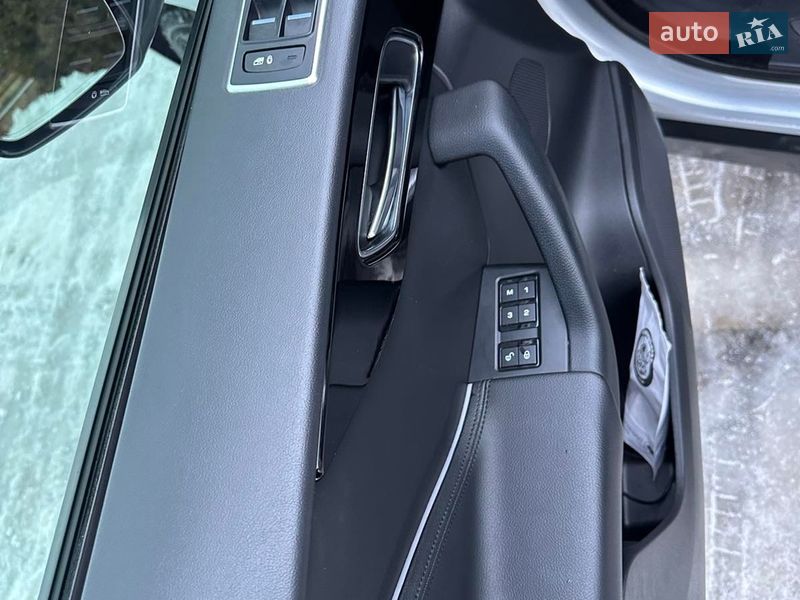 Внедорожник / Кроссовер Jaguar F-Pace 2018 в Николаеве фото 20 Внедорожник / Кроссовер Jaguar F-Pace 2018 в Николаеве