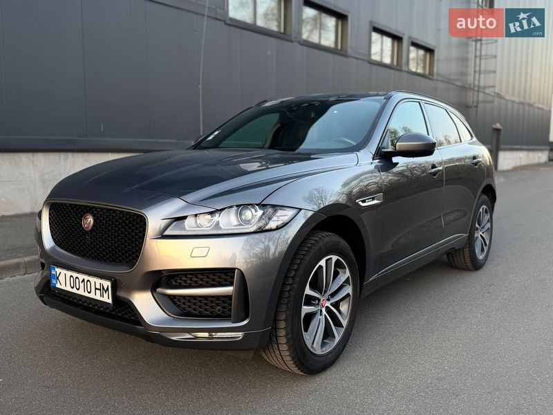 Jaguar F-Pace