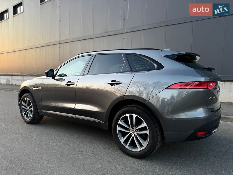 Внедорожник / Кроссовер Jaguar F-Pace 2016 в Киеве фото 10 Внедорожник / Кроссовер Jaguar F-Pace 2016 в Киеве