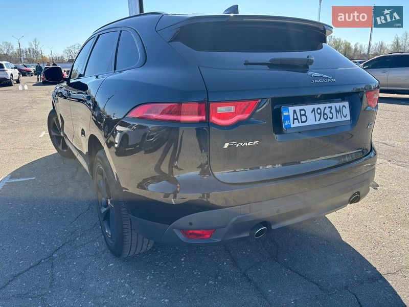 Внедорожник / Кроссовер Jaguar F-Pace 2019 в Киеве