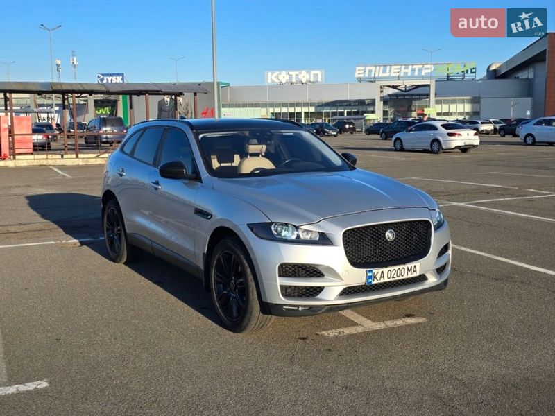 Jaguar F-Pace 2017