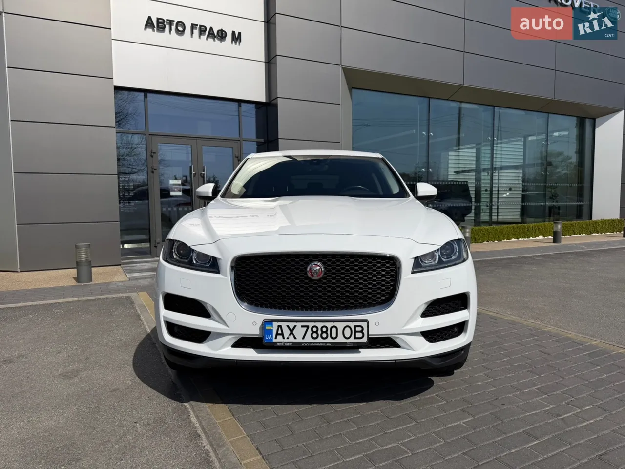 2018 Jaguar F-Pace - мініатюра 2