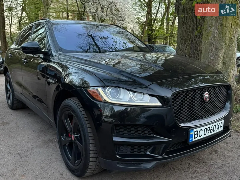 Jaguar F-Pace