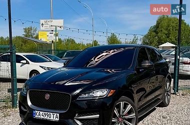 Jaguar F-Pace  2017