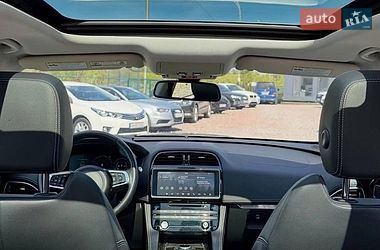 Внедорожник / Кроссовер Jaguar F-Pace 2017 в Киеве фото 7 Внедорожник / Кроссовер Jaguar F-Pace 2017 в Киеве