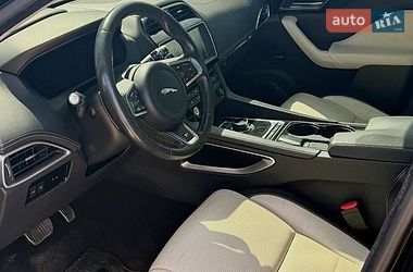 Внедорожник / Кроссовер Jaguar F-Pace 2017 в Киеве фото 10 Внедорожник / Кроссовер Jaguar F-Pace 2017 в Киеве