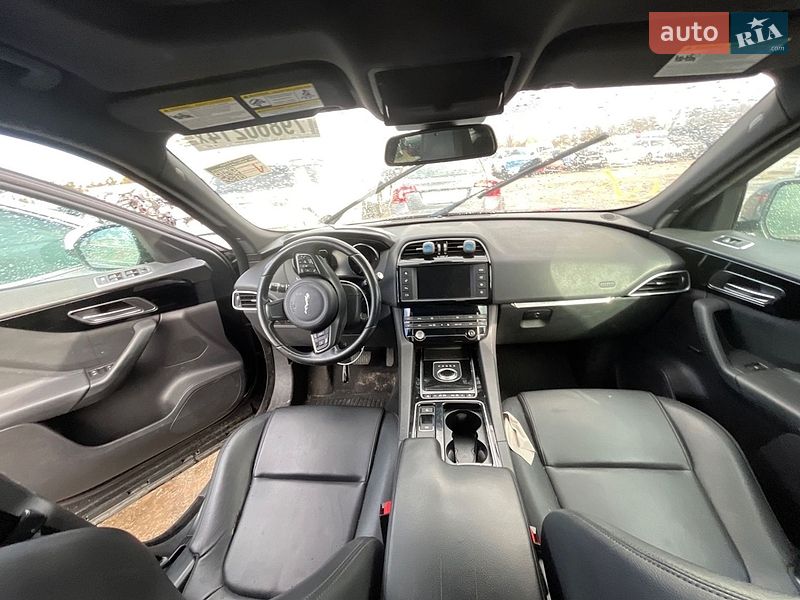 Внедорожник / Кроссовер Jaguar F-Pace 2018 в Киеве