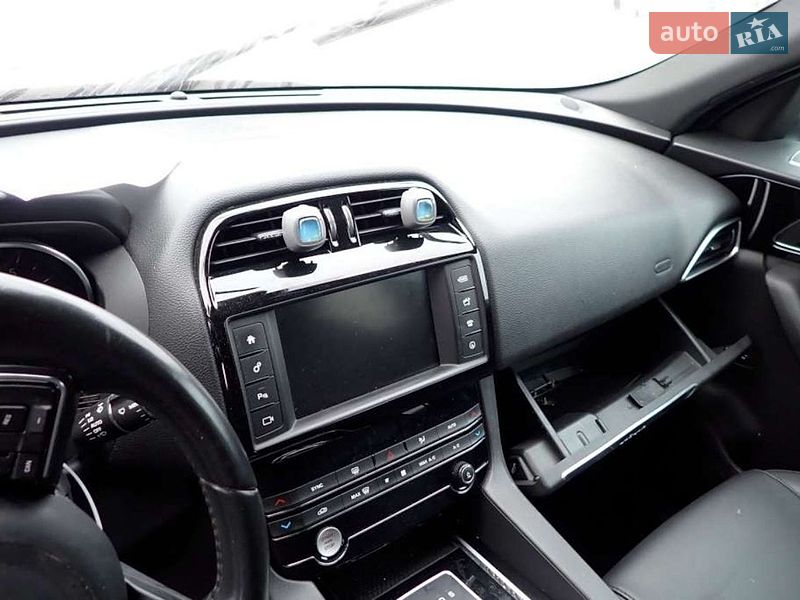 Внедорожник / Кроссовер Jaguar F-Pace 2018 в Киеве