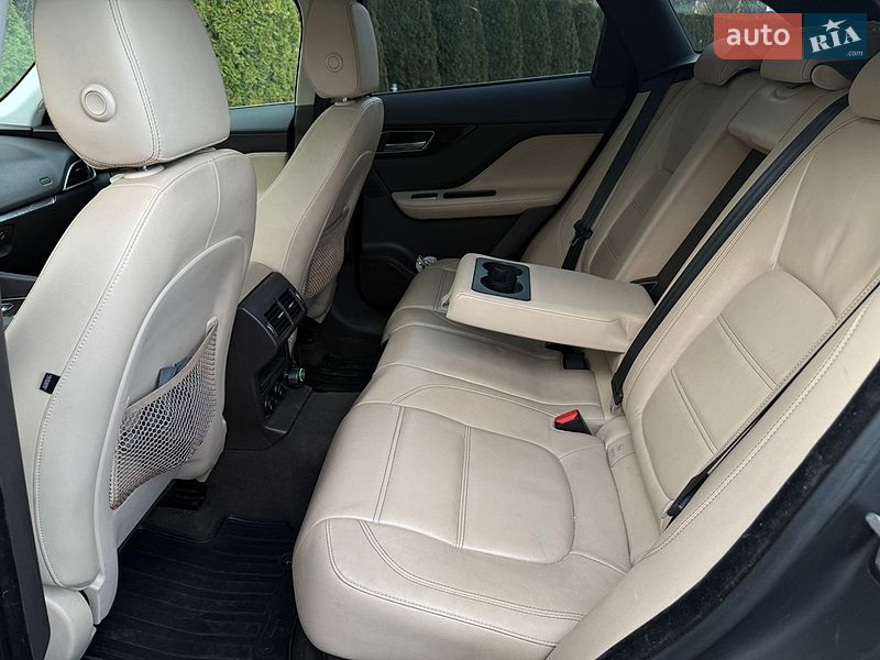 Внедорожник / Кроссовер Jaguar F-Pace 2016 в Львове