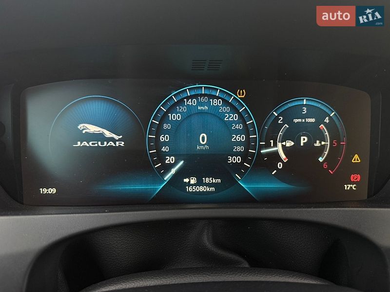 Внедорожник / Кроссовер Jaguar F-Pace 2016 в Львове