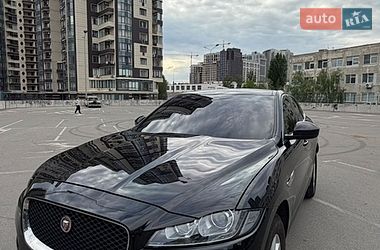 Jaguar F-Pace  2018