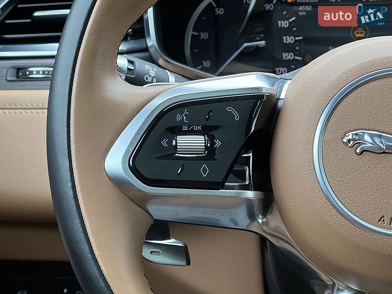 Внедорожник / Кроссовер Jaguar F-Pace 2022 в Львове