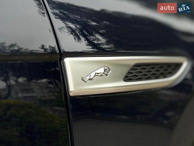 Внедорожник / Кроссовер Jaguar F-Pace 2022 в Львове