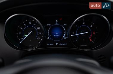 Позашляховик / Кросовер Jaguar F-Pace 2017 в Києві
