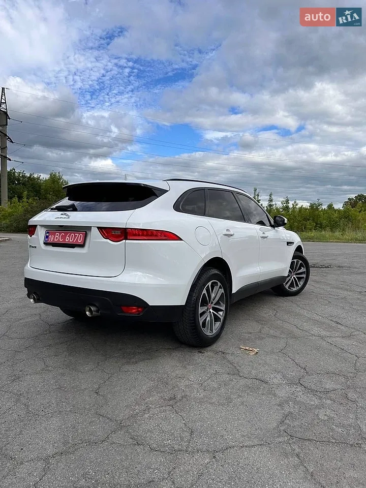 2018 Jaguar F-Pace - мініатюра 5