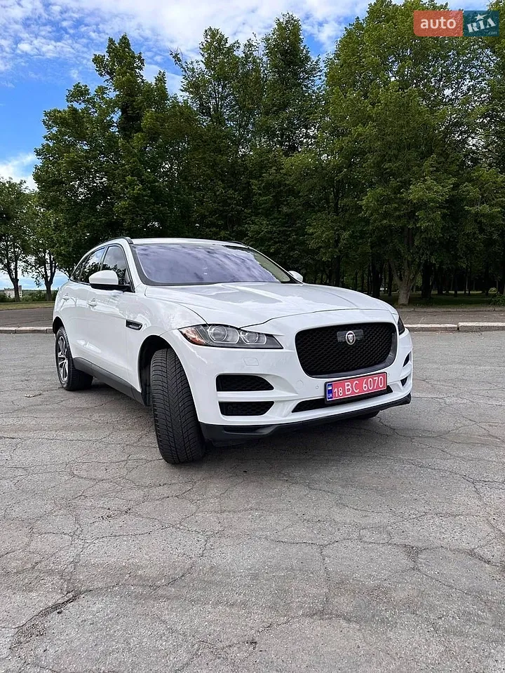 2018 Jaguar F-Pace - мініатюра 3
