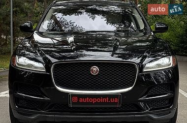 Jaguar F-Pace  2016