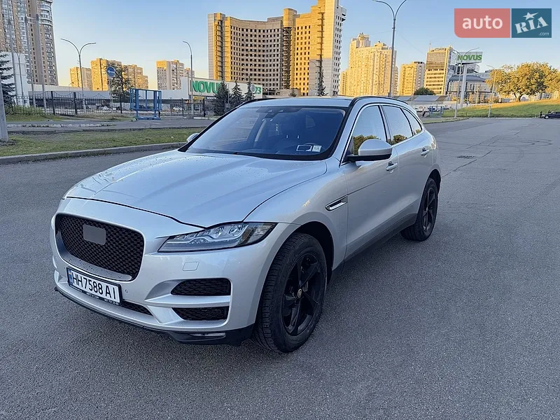 Jaguar F-Pace