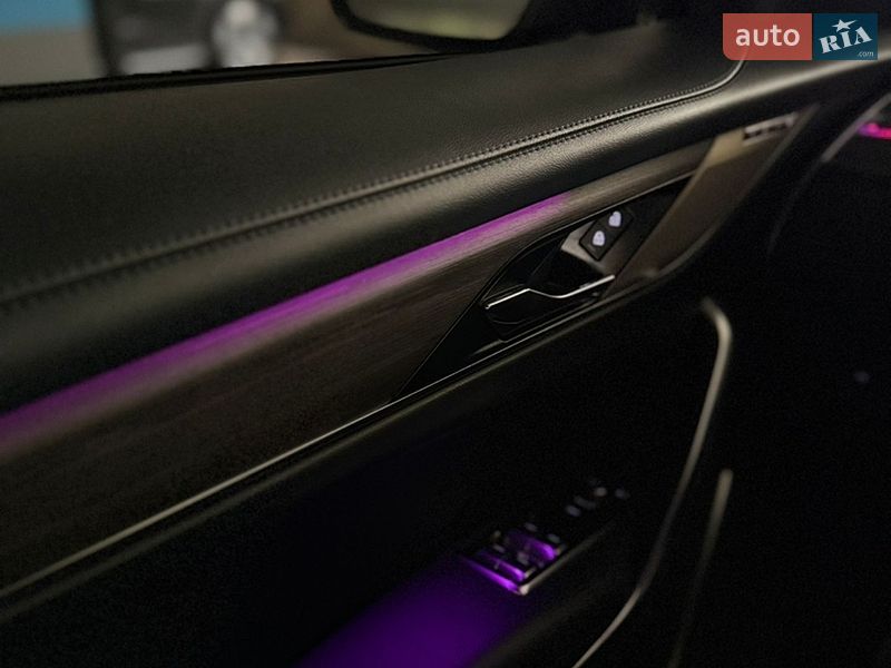 Внедорожник / Кроссовер Jaguar F-Pace 2023 в Киеве