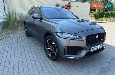 Внедорожник / Кроссовер Jaguar F-Pace 2016 в Виннице