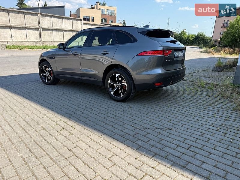 Внедорожник / Кроссовер Jaguar F-Pace 2016 в Виннице