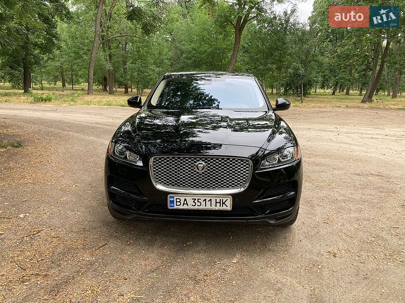 Jaguar F-Pace 2019