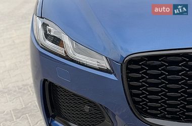 Внедорожник / Кроссовер Jaguar F-Pace 2021 в Ровно