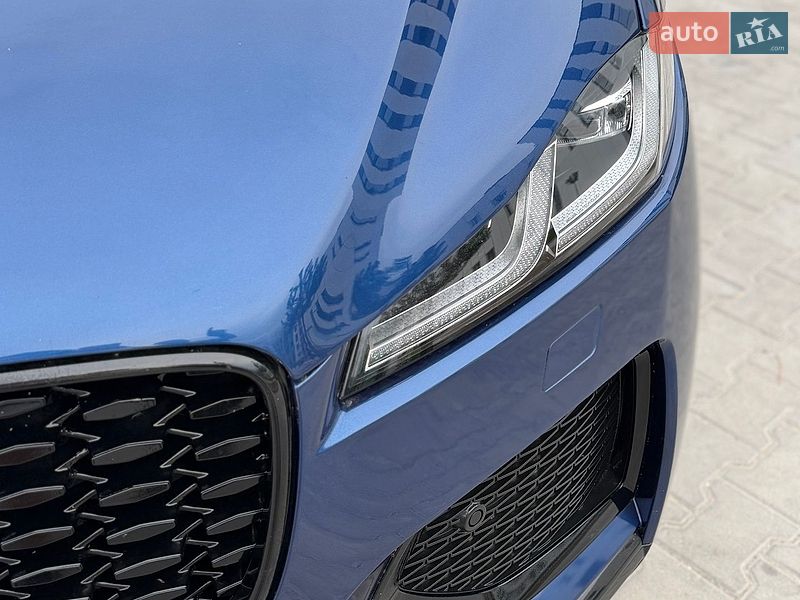 Внедорожник / Кроссовер Jaguar F-Pace 2021 в Ровно