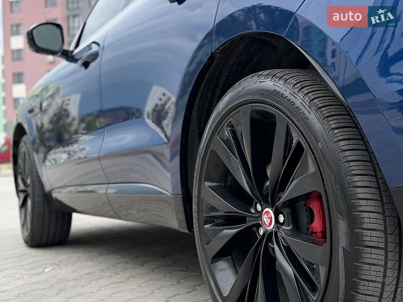 Внедорожник / Кроссовер Jaguar F-Pace 2021 в Ровно