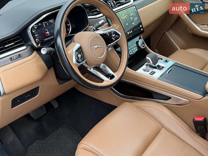 Внедорожник / Кроссовер Jaguar F-Pace 2021 в Ровно