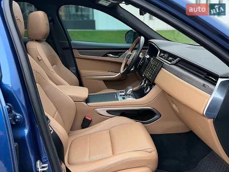 Внедорожник / Кроссовер Jaguar F-Pace 2021 в Ровно