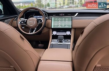 Внедорожник / Кроссовер Jaguar F-Pace 2021 в Ровно