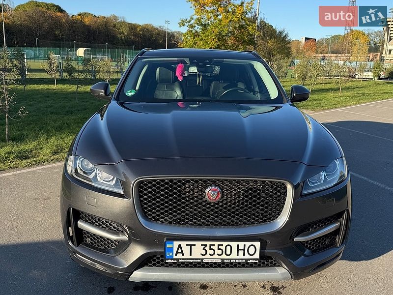 Позашляховик / Кросовер Jaguar F-Pace 2016 в Івано-Франківську